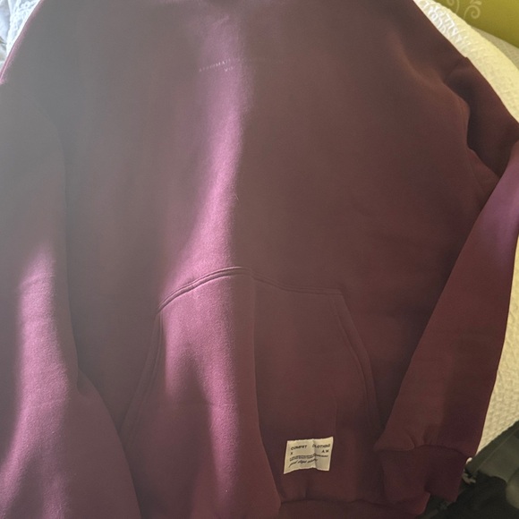 Comfrt Clothing Women's Burgundy oversized Sweatshirt L - Picture 4 of 6